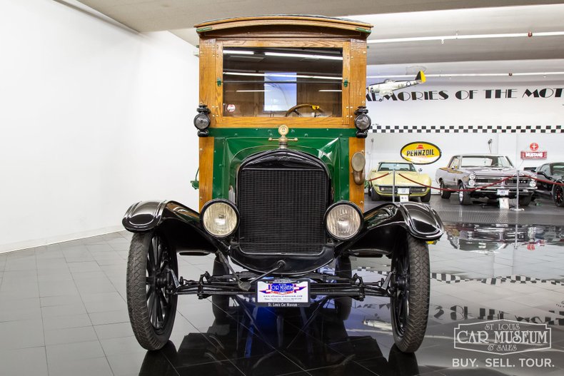 1925-ford-model-t-express-delivery