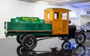 1925-ford-model-t-express-delivery