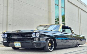 Cadillac-DeVille-Coupe-1964-5