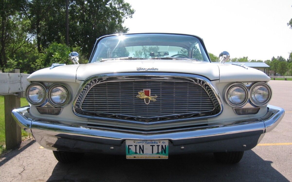 Chrysler-New-Yorker-Coupe-1960-6