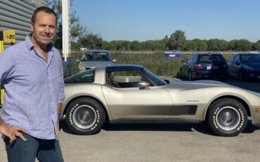 Importation d’une Chevrolet Corvette 1982 Collector Edition