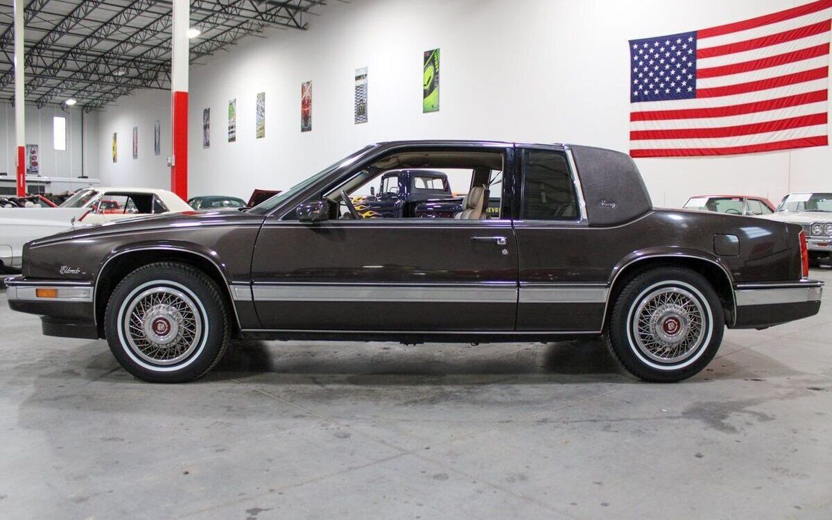 Cadillac-Eldorado-Coupe-1989-2