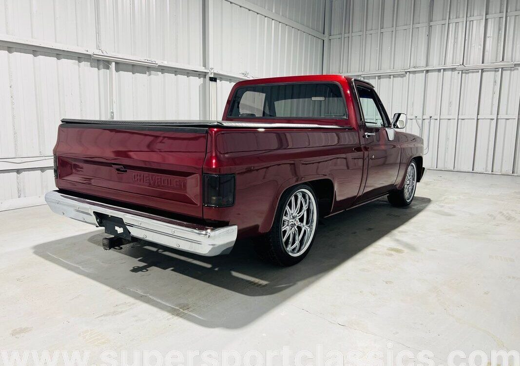 Chevrolet-C-10-Pickup-1984-4