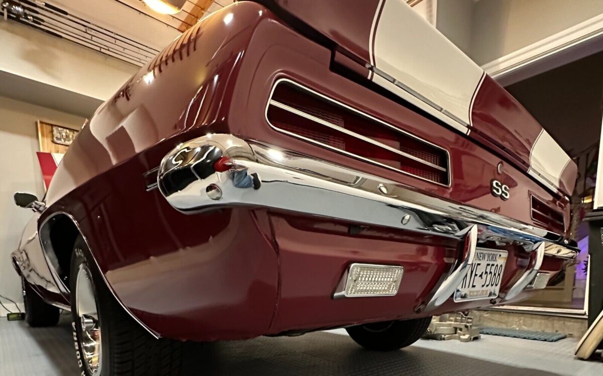 Chevrolet-Camaro-Coupe-1969-11