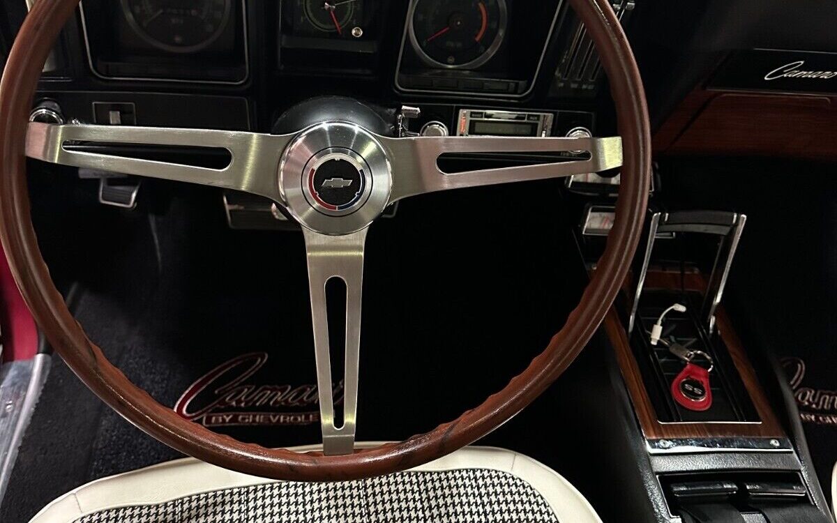 Chevrolet-Camaro-Coupe-1969-31