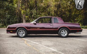 Chevrolet-Monte-Carlo-1986-3