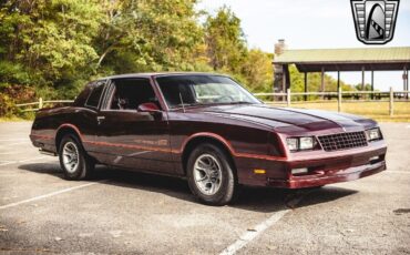 Chevrolet-Monte-Carlo-1986-8