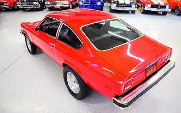 Chevrolet-Vega-1975-17