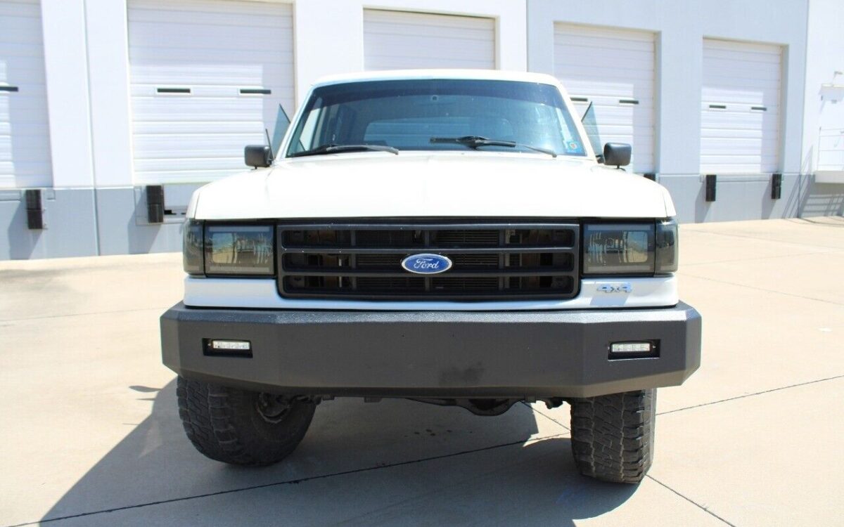 Ford-Bronco-1989-7