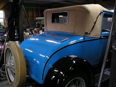 Ford-Model-A-Cabriolet-1929-5