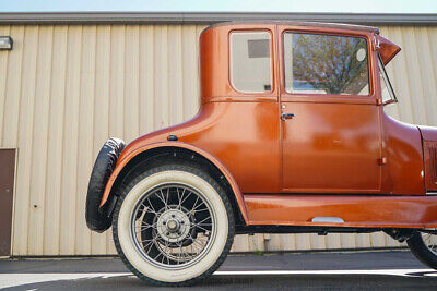 Ford-Model-T-Coupe-1926-9