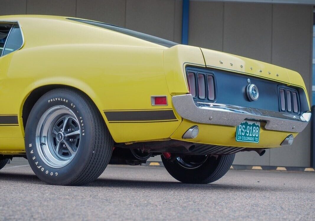 Ford-Mustang-1970-4
