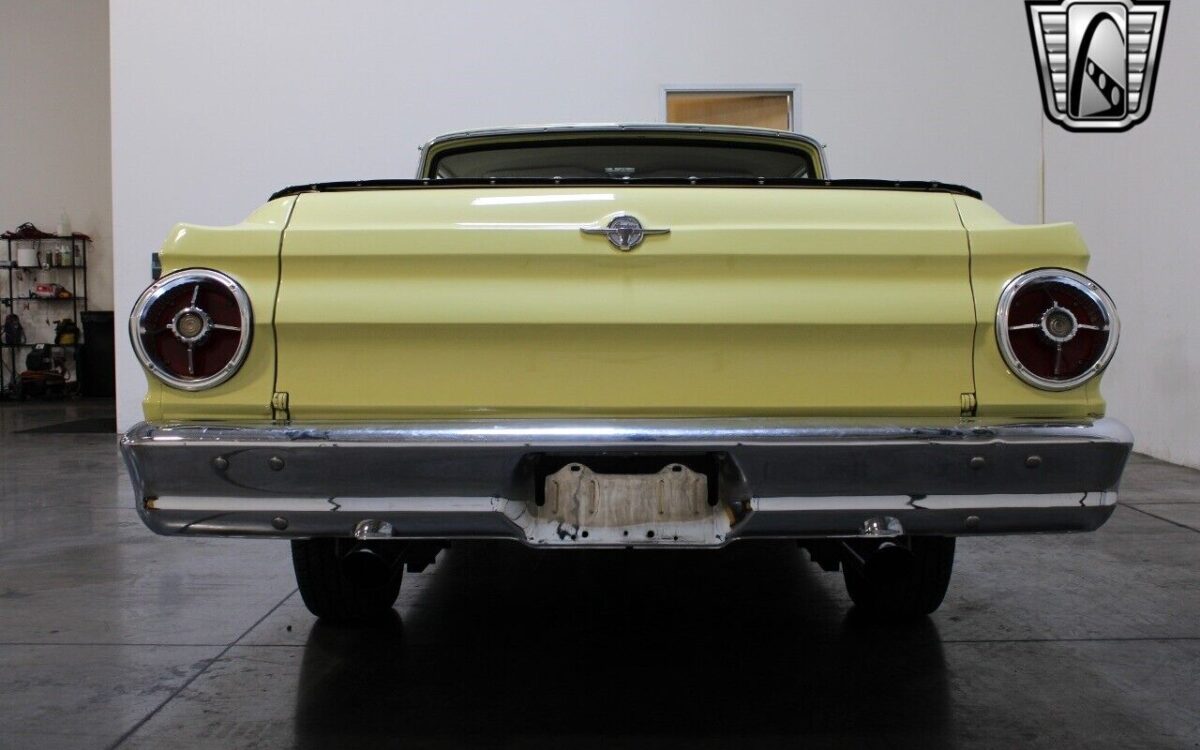 Ford-Ranchero-1965-11