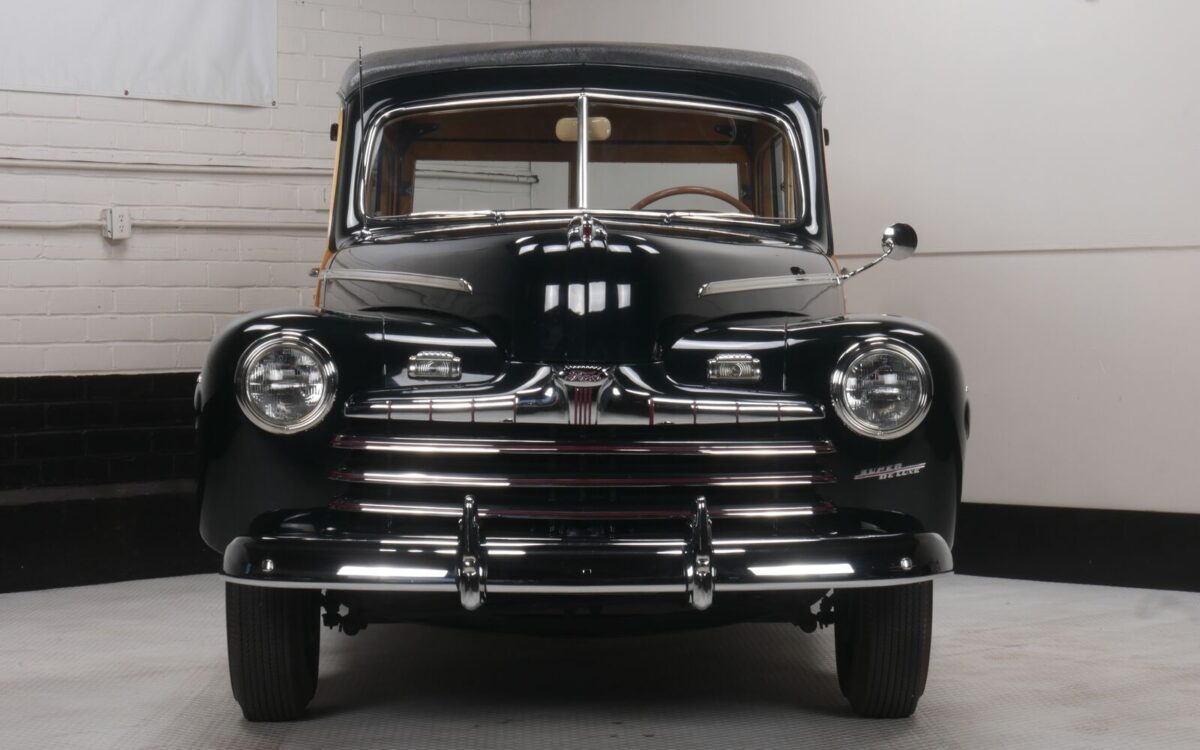Ford-Wagon-Break-1946-2