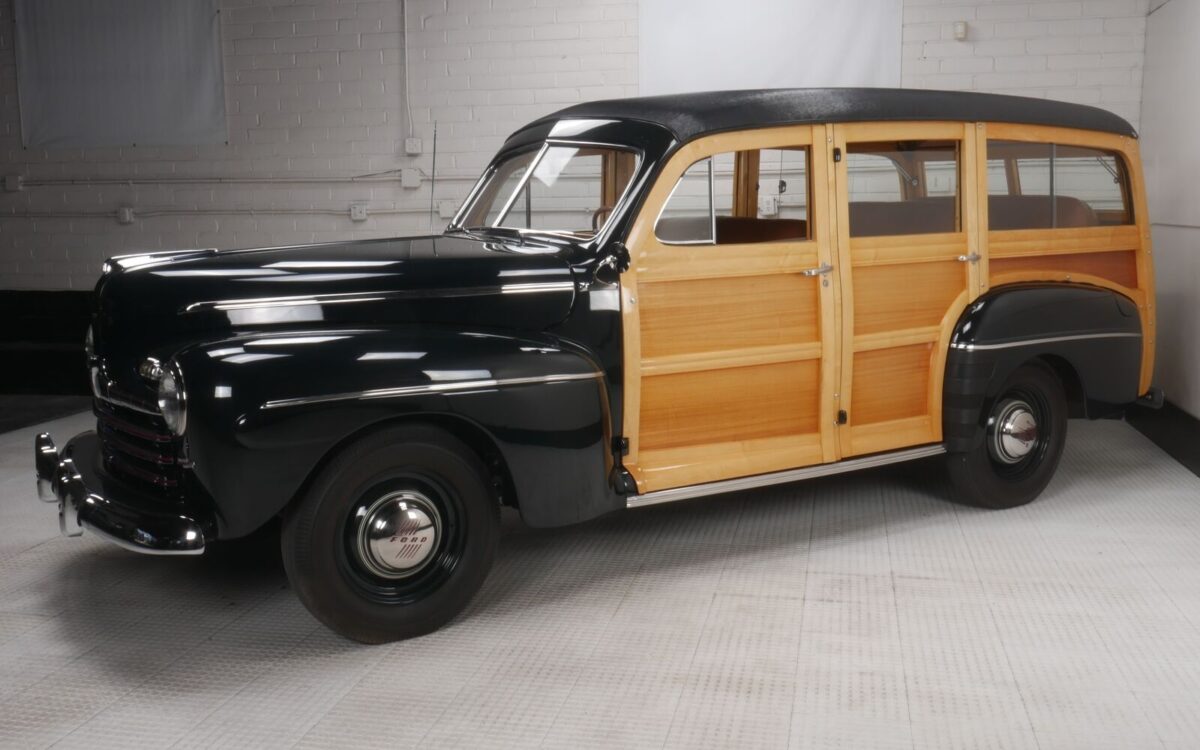 Ford-Wagon-Break-1946-6