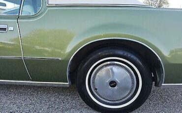 Lincoln-Continental-1972-35
