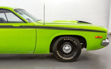 Plymouth-Road-Runner-1973-9