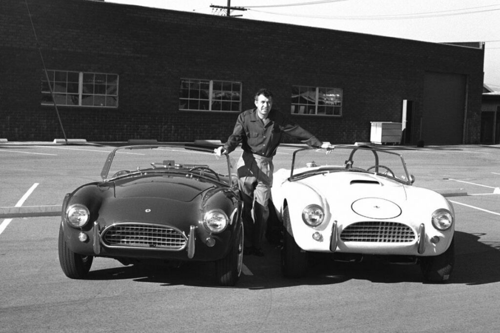 Caroll Shelby et ses AC Cobra