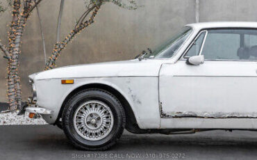 Alfa-Romeo-GTV-2000-1974-11
