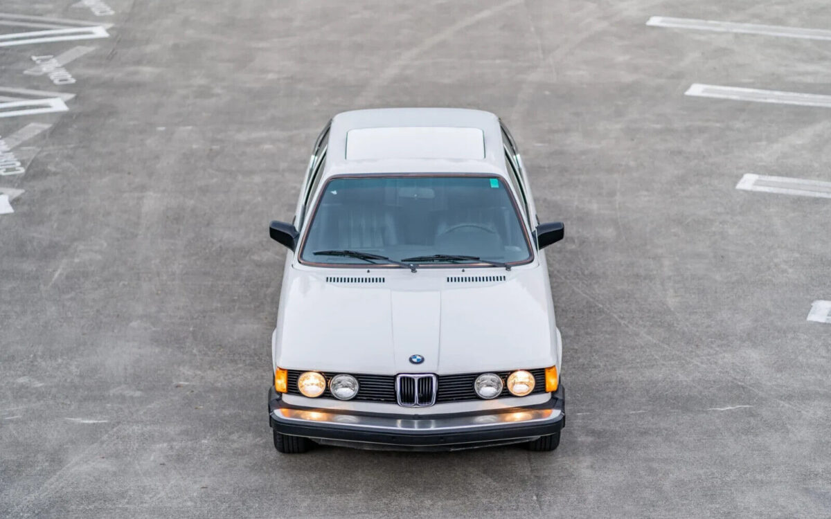 BMW-3-Series-Berline-1983-6