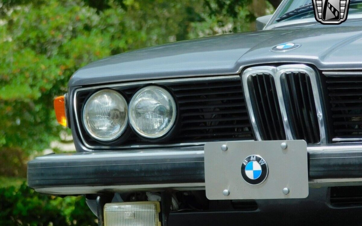 BMW-5-Series-1977-9