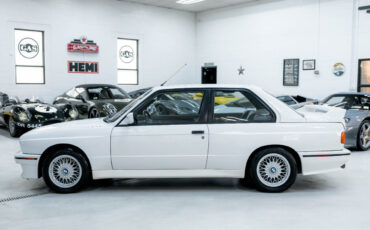 BMW-M3-Coupe-1991-6