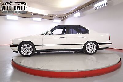 BMW-M5-E34-1993-2