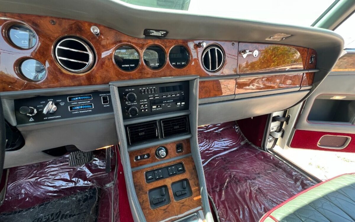 Bentley-Continental-Cabriolet-1988-12