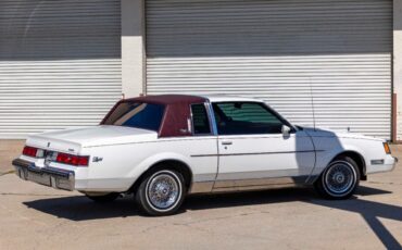 Buick-Regal-Coupe-1981-7