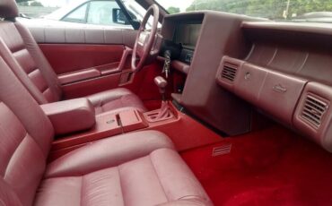 Cadillac-Allante-Cabriolet-1990-9
