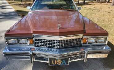 Cadillac-DeVille-Berline-1979-32