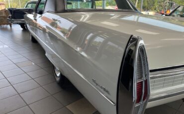 Cadillac-DeVille-Coupe-1967-3