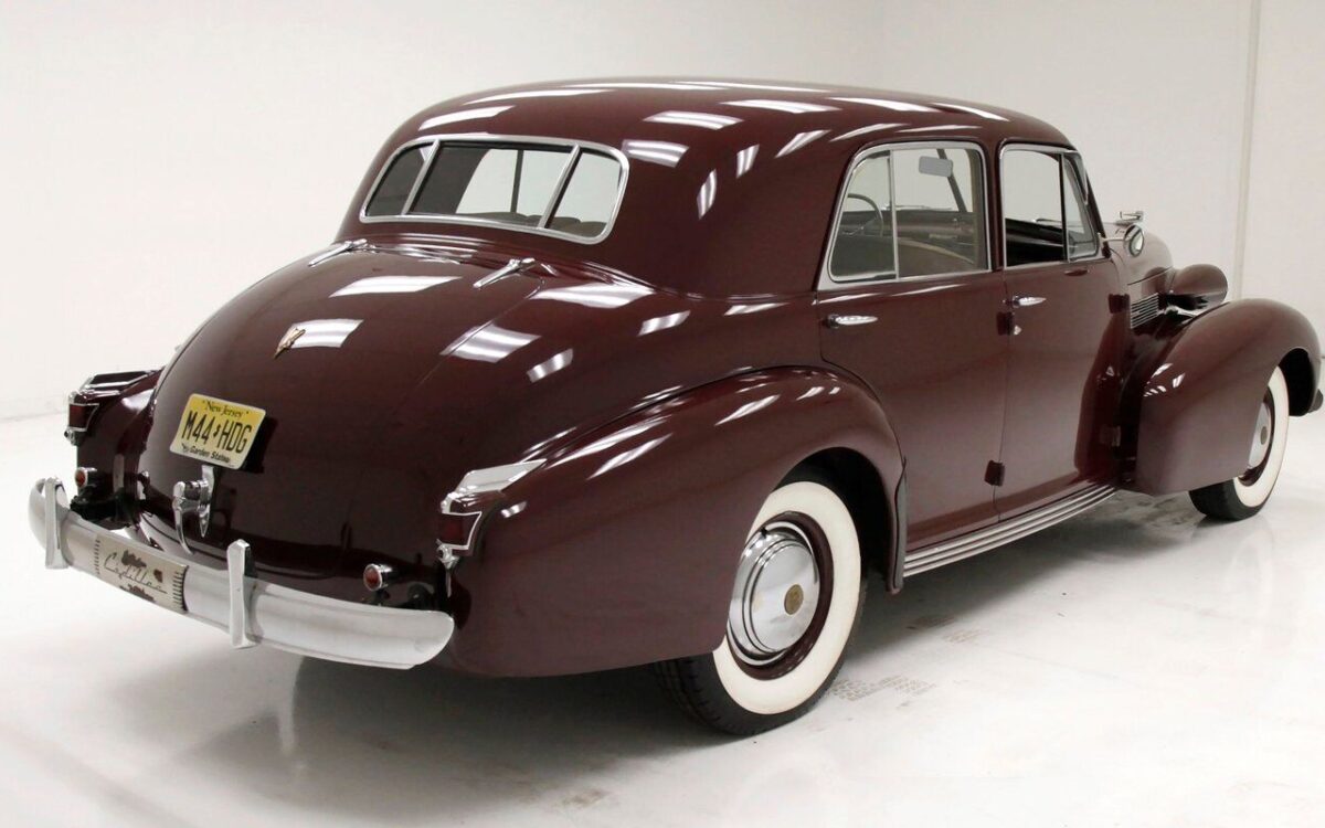 Cadillac-Series-60-Berline-1939-4
