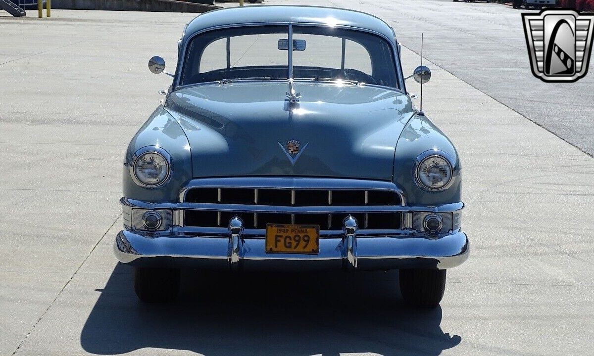 Cadillac-Series-62-1949-2