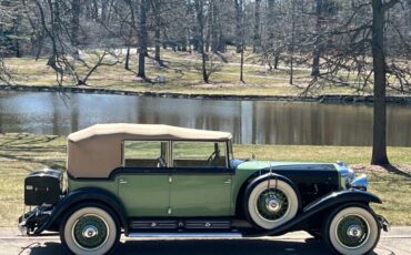 Cadillac-V-16-1930-2