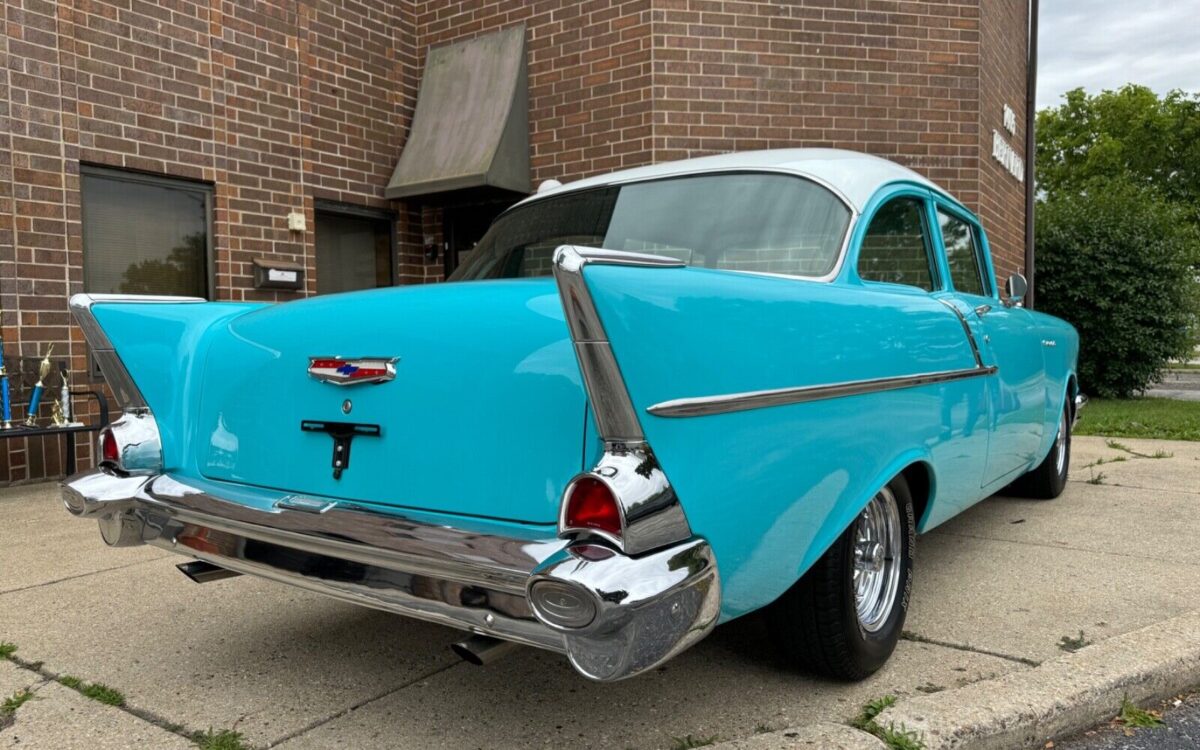 Chevrolet-Bel-Air150210-Coupe-1957-9