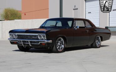 Chevrolet-Biscayne-1966-2