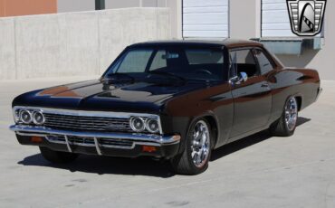 Chevrolet-Biscayne-1966-3