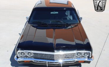 Chevrolet-Biscayne-1966-7