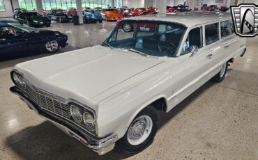 Chevrolet-Biscayne-Cabriolet-1964-2