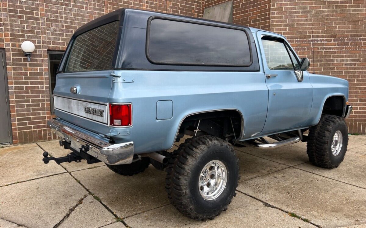 Chevrolet-Blazer-1989-8