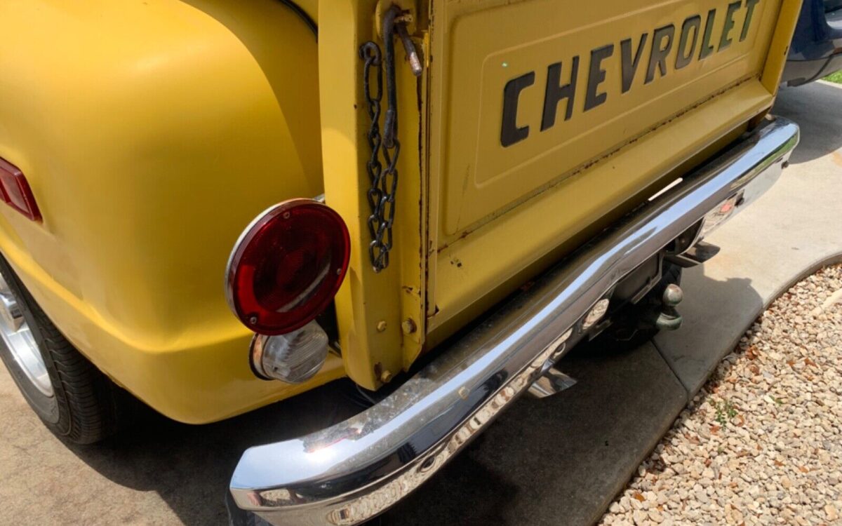 Chevrolet-C-10-1968-23