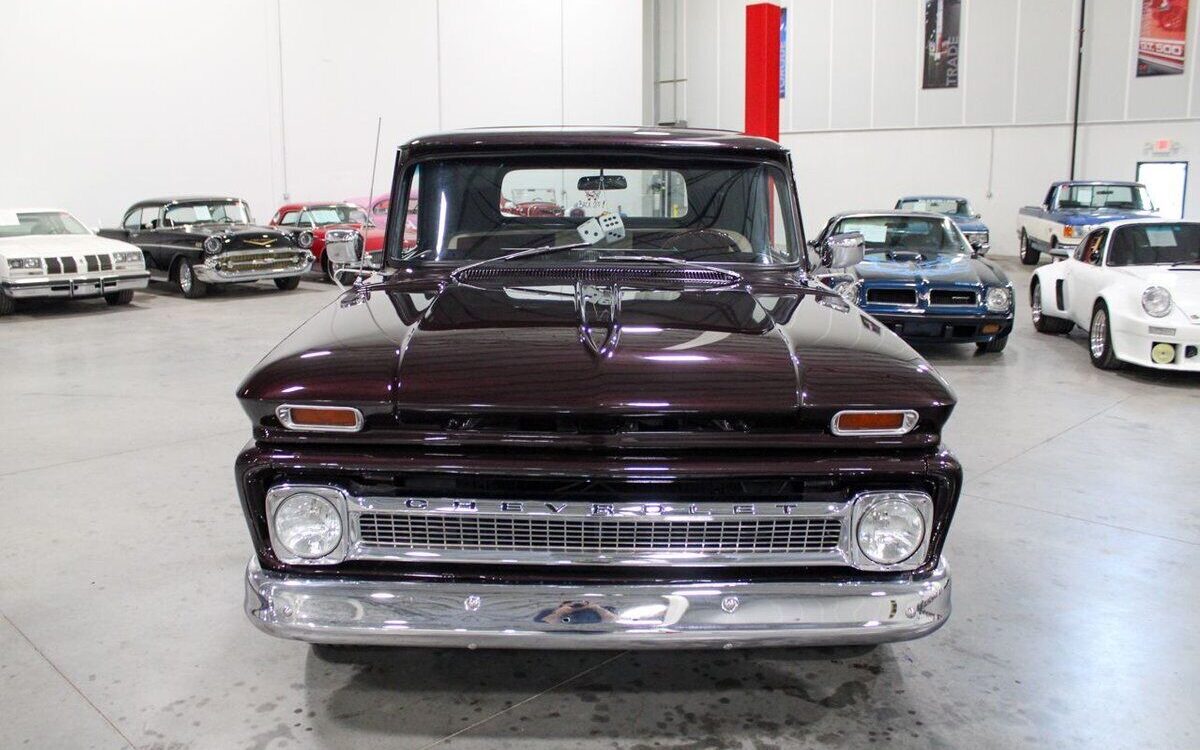 Chevrolet-C-10-Pickup-1965-11