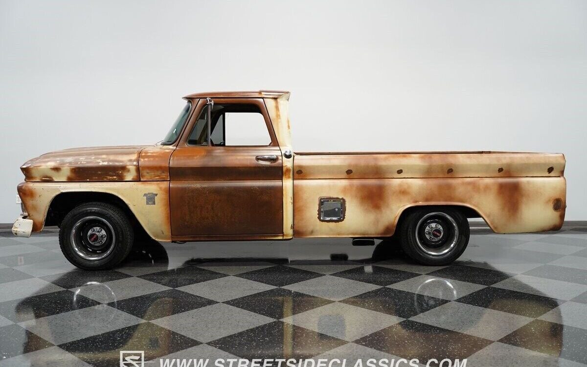 Chevrolet-C-10-Pickup-1966-2