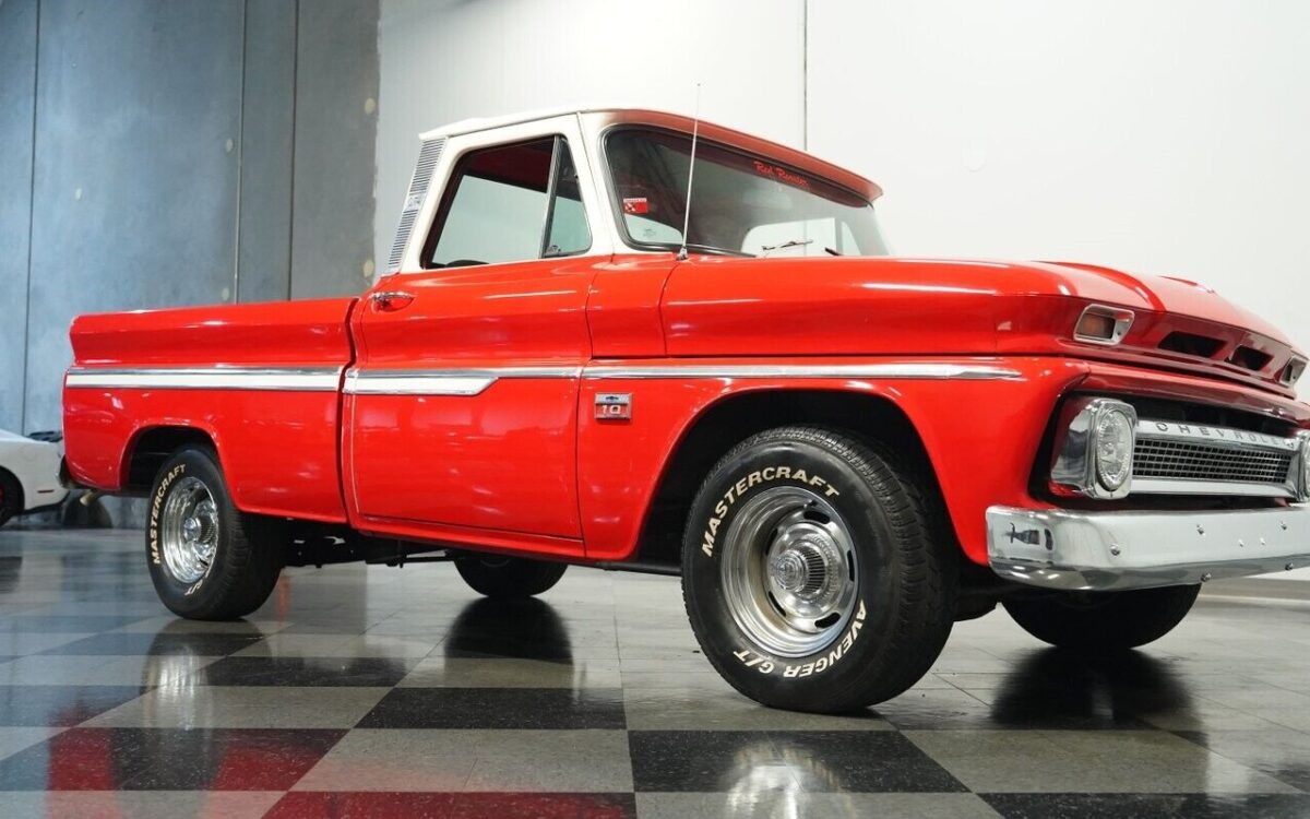 Chevrolet-C-10-Pickup-1966-27