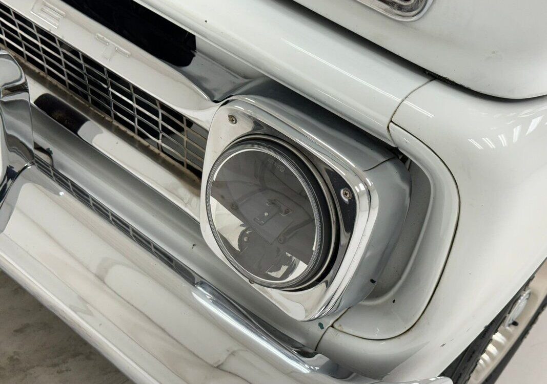 Chevrolet-C-10-Pickup-1966-9