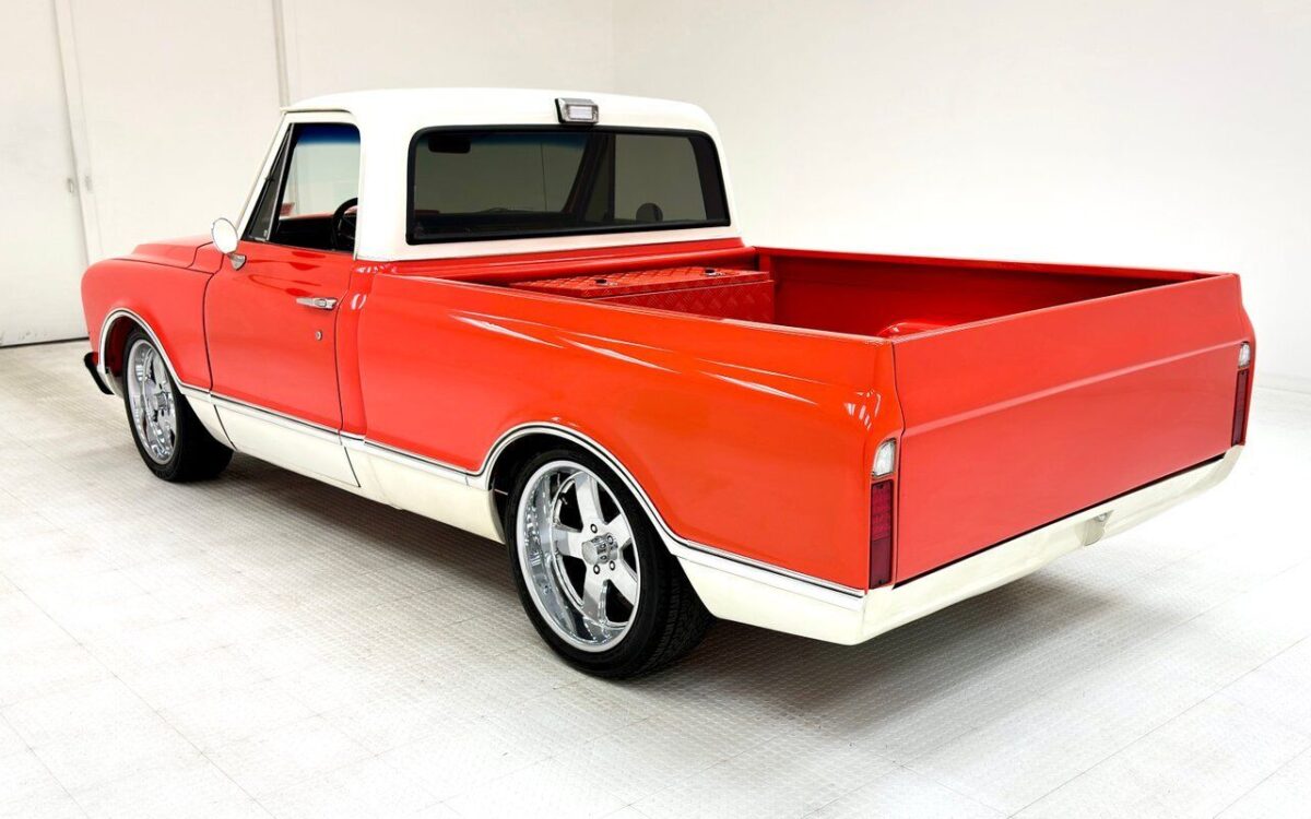 Chevrolet-C-10-Pickup-1968-2