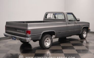 Chevrolet-C-10-Pickup-1987-29