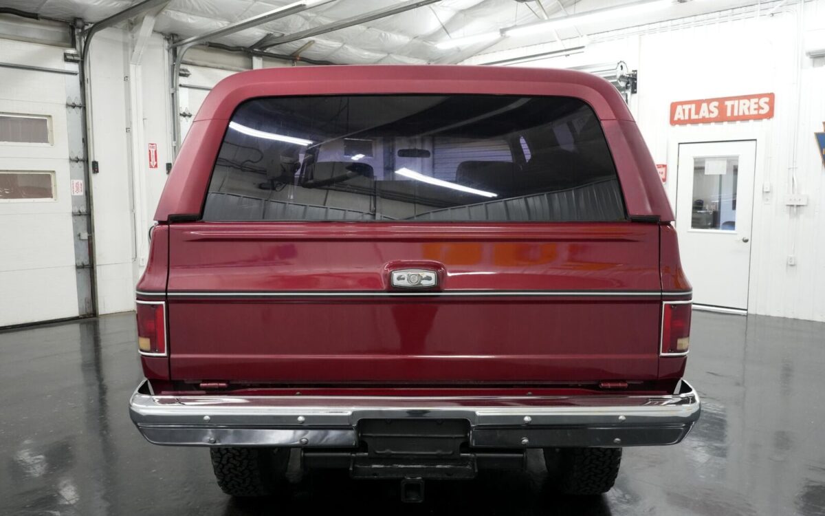 Chevrolet-CK-10-Blazer-SUV-1986-4