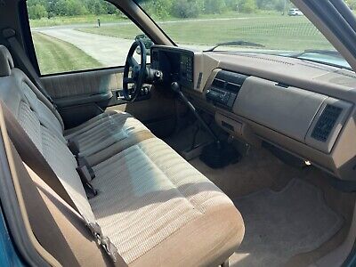 Chevrolet-CK-Pickup-1500-1993-2